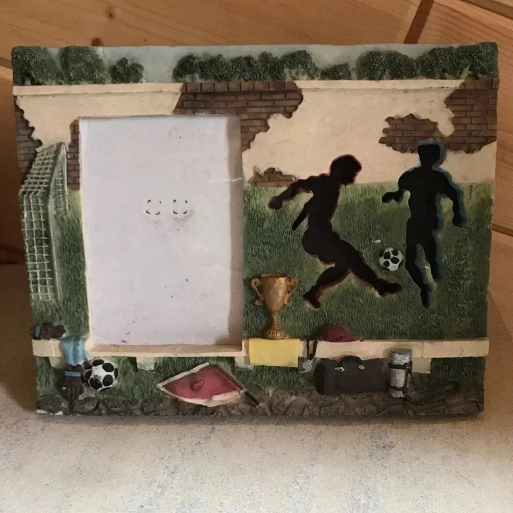 Molded Resin 3x5 Soccer Keepsake picture Frame